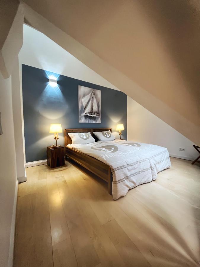 Apartamento Loft-Panoramablick-Hafen & Elbe! Hamburgo Exterior foto