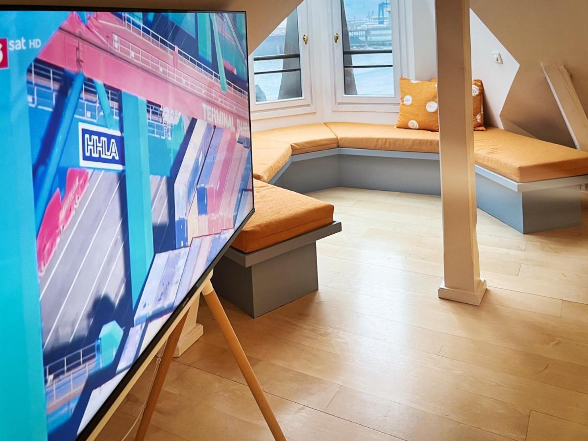 Apartamento Loft-Panoramablick-Hafen & Elbe! Hamburgo Exterior foto