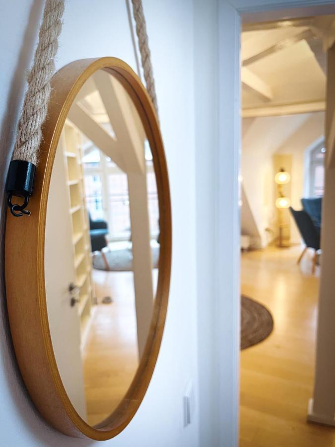 Apartamento Loft-Panoramablick-Hafen & Elbe! Hamburgo Exterior foto
