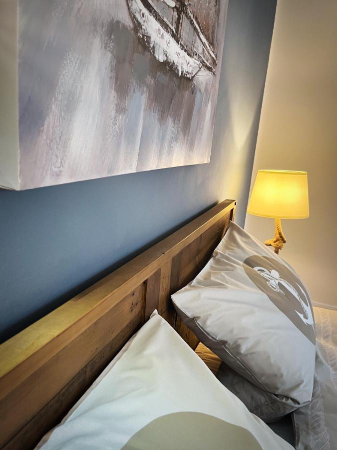 Apartamento Loft-Panoramablick-Hafen & Elbe! Hamburgo Exterior foto