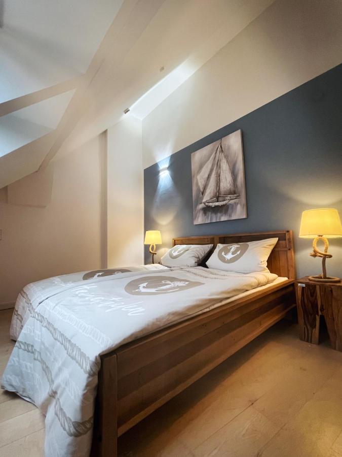 Apartamento Loft-Panoramablick-Hafen & Elbe! Hamburgo Exterior foto
